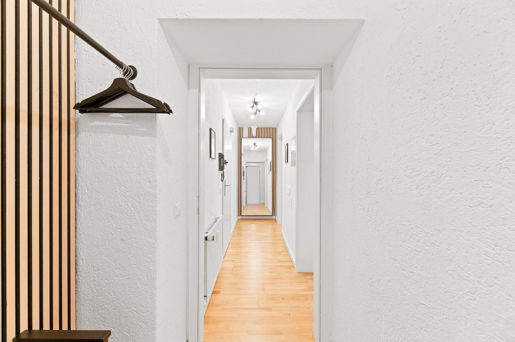 Kingsize Bett, Terrasse, Netflix, Zwei Zimmer Pforzheim Kültér fotó